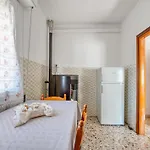 La Residenza Dell'arrotino Feriehus